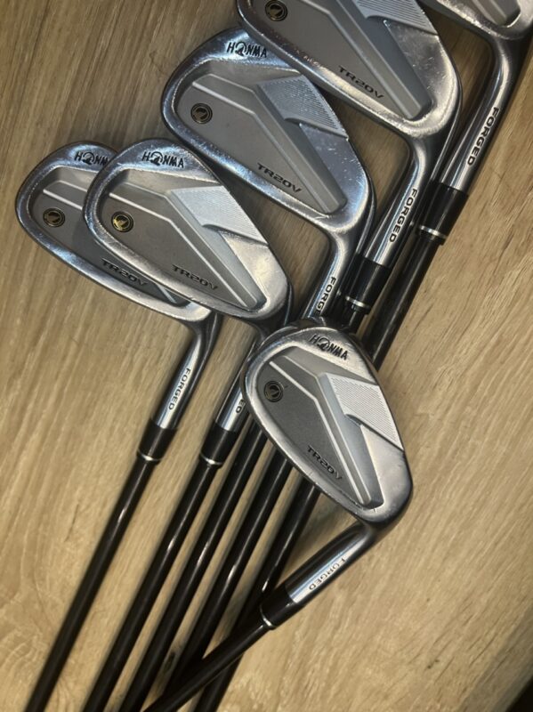 Bộ gậy sắt Honma TR20V cán graphite