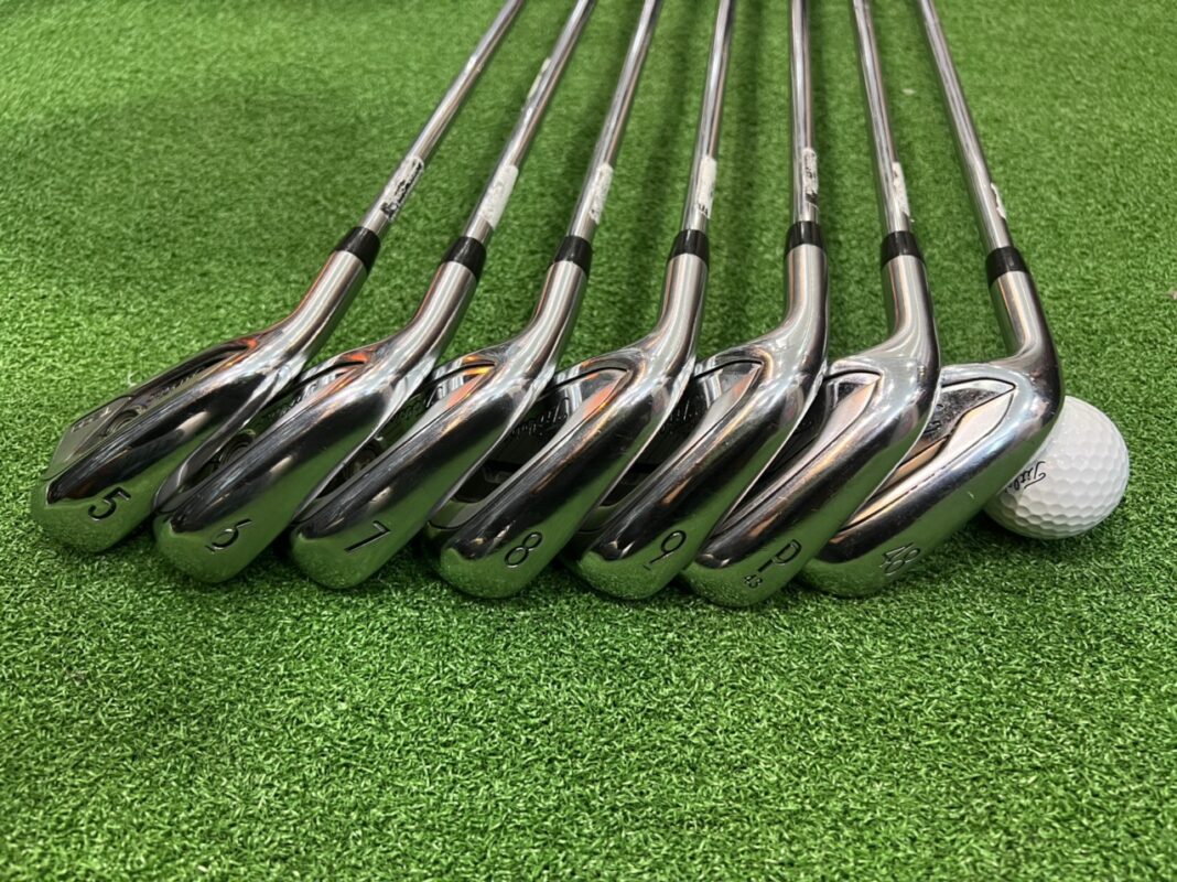 Bộ sắt Titleist T200 tay trái (880R)