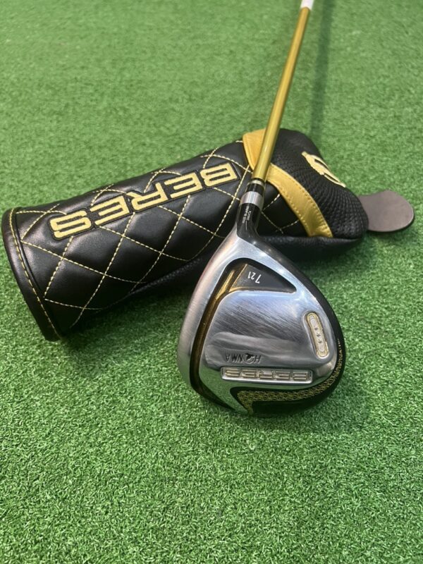 Gậy gỗ 7 Honma 3 sao Beres 07 (21 độ cán SR)
