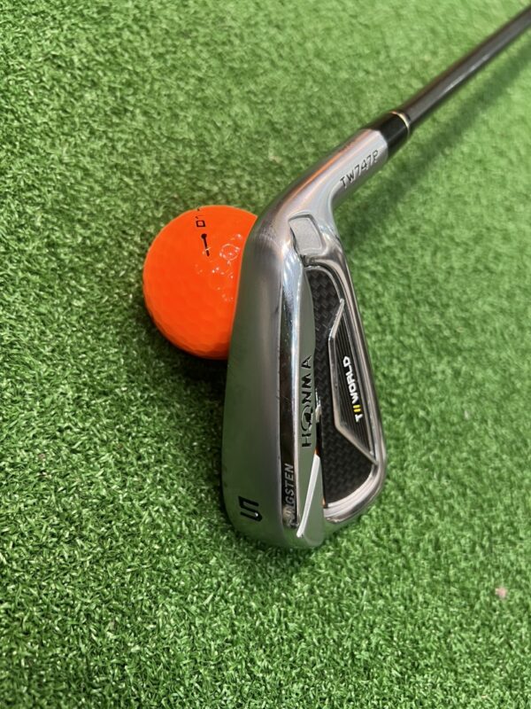 Sắt 5 Honma 747  Cán graphite R