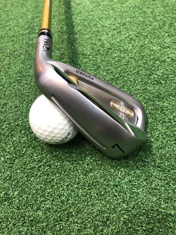 Gậy sắt số 7 Honma 3 sao S-07  47 gr flex R