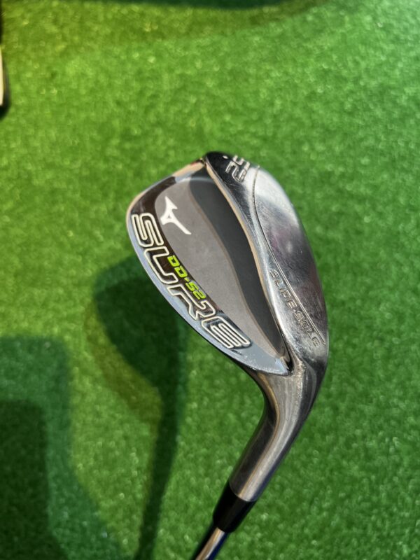 52 độ Mizuno