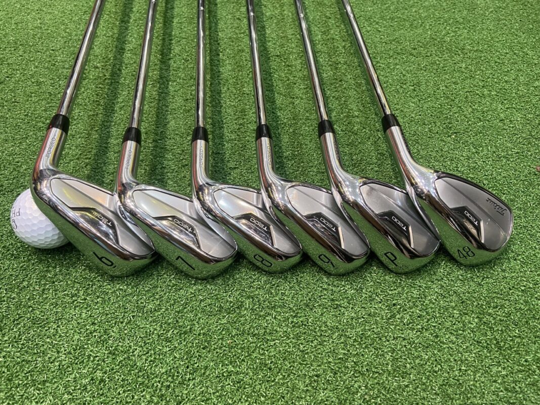 Bộ sắt Titleist T200 amc 880S