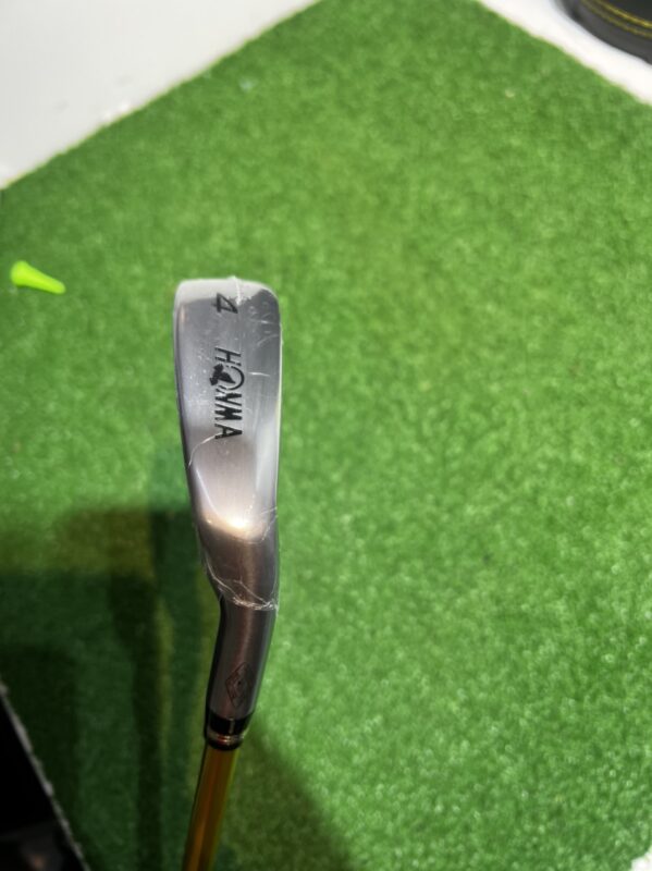 sắt số 4 Honma 3 sao S-05 mới